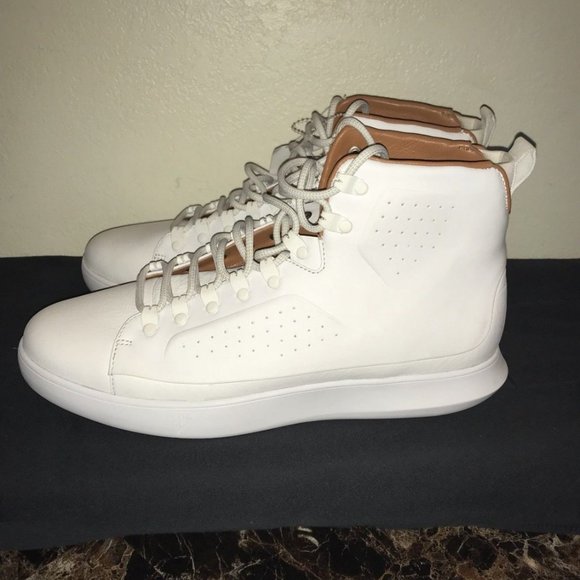 ?Under Armour Men´s Clasisic Leather Sneaker White/gum Dead Stock SIZE 11.5,NEW main image 8